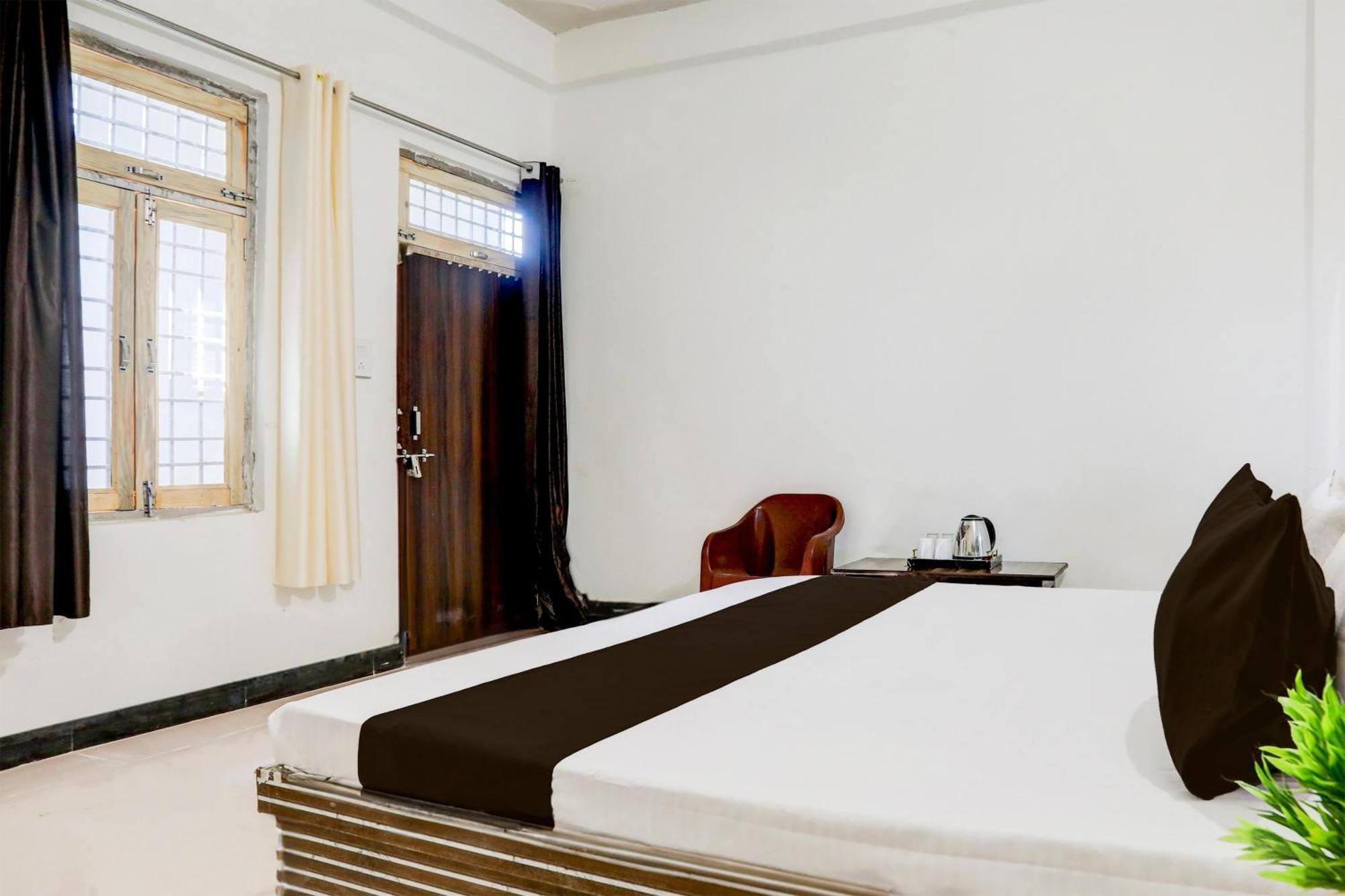 Hotel O Kanha Galaxy Brothers Group Kānpur Exterior photo